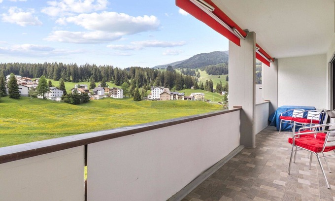 Parpan Apartment | Lovely apartment for 5 guests with WIFI, TV and balcony