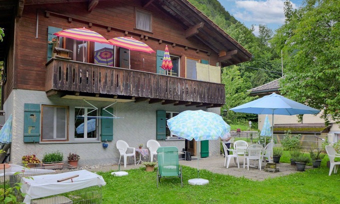 Meiringen Apartment | Lovely apartment for 2 people with WIFI and TV