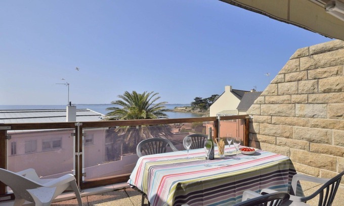 Kerroch Apartment | Lovely apartment for 4 people with WIFI, TV and balcony