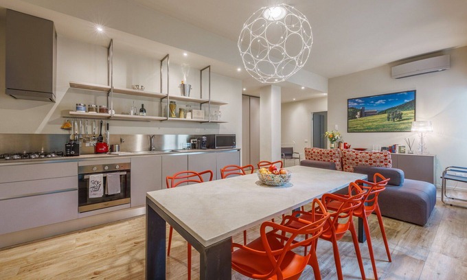 Santissima Annunziata Apartment | Lovely apartment for 6 guests with WIFI, A/C and TV