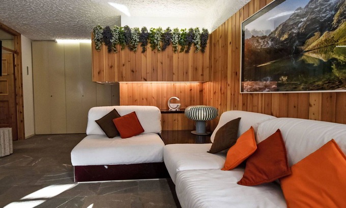 Madesimo Apartment | Lovely apartment for 4 people with WIFI, TV, pets allowed and parking