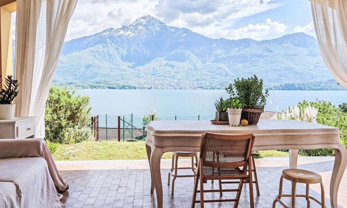 Gera Lario Apartment | Lovely apartment for 3 people with terrace