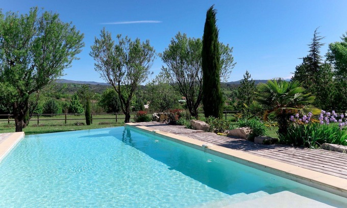 Sigonce Villa | Lovely apartment in villa for 8 guests with WIFI, pool, TV, patio and pets allowed