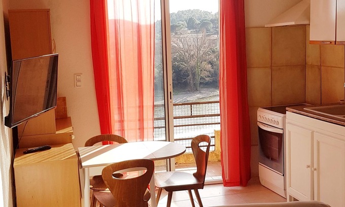 Roquebrun Apartment | Lovely apartment, superb view, south-facing terrace