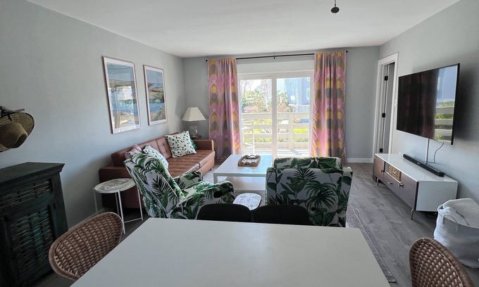 Tybee Island Condo | Lovely beach condo at Lighthouse Point on Tybee Island in Savannah Georgia