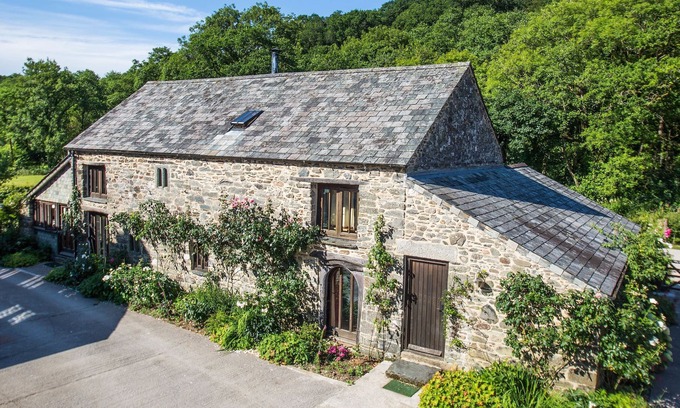 Tavistock Cottage | Lovely Cottage in Tavistock with Barbecue