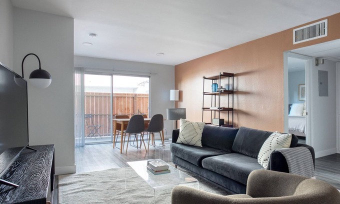 Beverly Grove Apartment | Lovely Fairfax 2BR w/Pool, nr Mall, Dining & Hospital, by Blueground