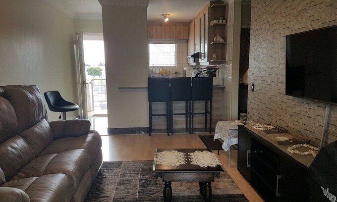 Bloubergstrand Apartment | Lovely Fully Furnished Holiday Accommodation