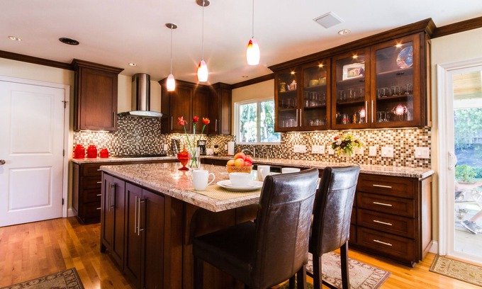 Orange House | Lovely Garden House. Monthly/31 nt min. Central Orange County. Large yard w/spa
