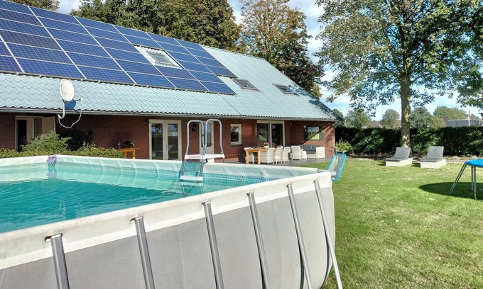 Boekel House | Lovely home in Boekel with sauna