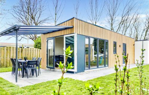 Heinkenszand House | Lovely Home In Heinkenszand