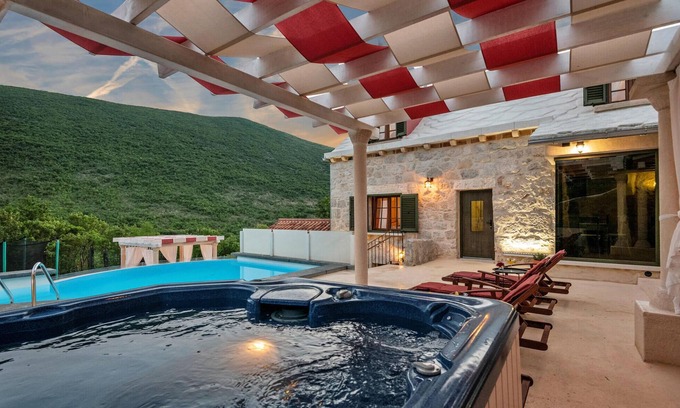 Podbablje House | Lovely home in Podbablje Gornje