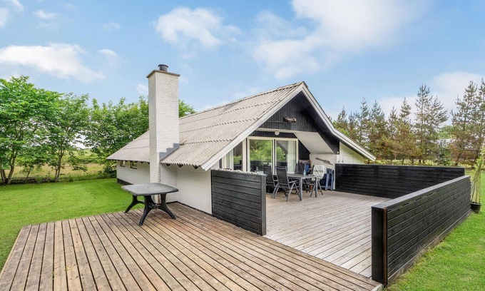 Hurup Thy House | Lovely home in Hurup Thy with kitchen