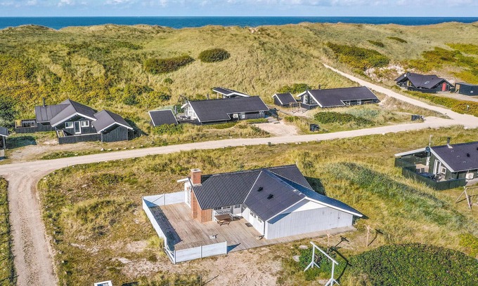 Bjerregard Strand House | Lovely home in Hvide Sande with sauna