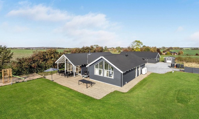 Høruphav House | Lovely home in Sydals with sauna