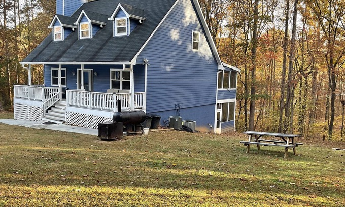 Acworth House | Lovely Home Near Lake Allatoona ~ Red Top Mountain And Lake Point Sports Complex
