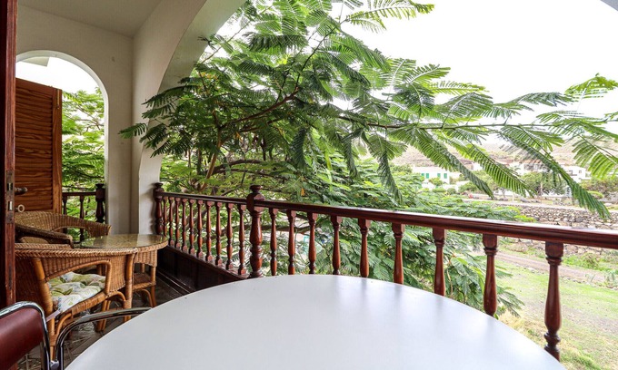 Agaete House | Lovely house views&garden 1