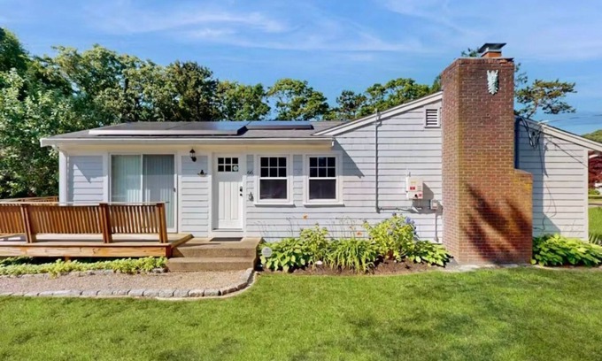 West Yarmouth House | Lovely Lewis Bay | Steps to Neighborhood Beach