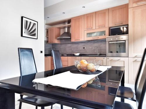 Campo di Marte Apartment | Lovely Modern Apartment