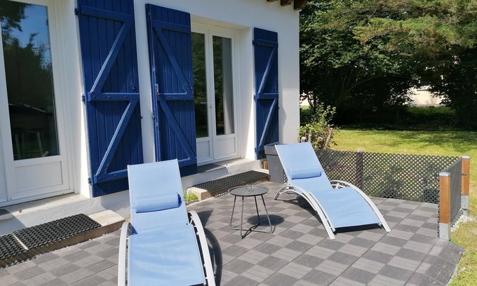 Plougoumelen House | Lovely renovated house on a large, quiet lot