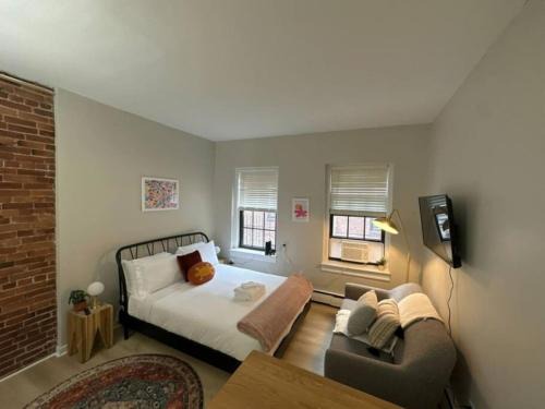 Prudential - St. Botolph Apartment | Lovely Studio Apt South End