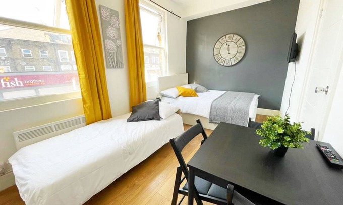 Finsbury Park Apartment | Lovely Studio flat in the Heart of Holloway