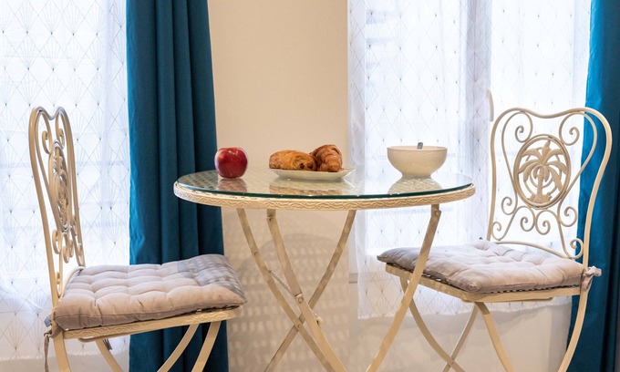 Montauban Apartment | Lovely Studio Tamaris in the center of Montauban.