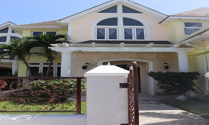 Nassau Condo | Lovely View Condos near Airport, Fusion Superplex, Hotel Casino