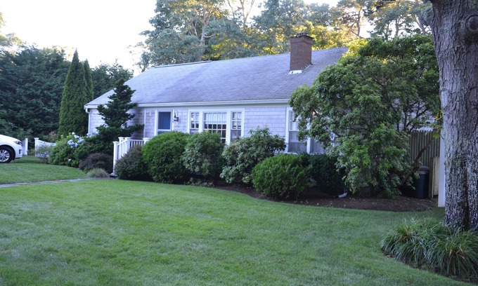 West Harwich House | Lovely West Harwich Cape on quiet street, large yard, ten minute walk to beach!