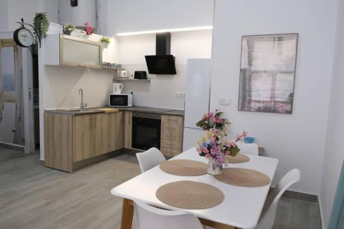 Alicante Apartment | LovelyLoft Carolinas C