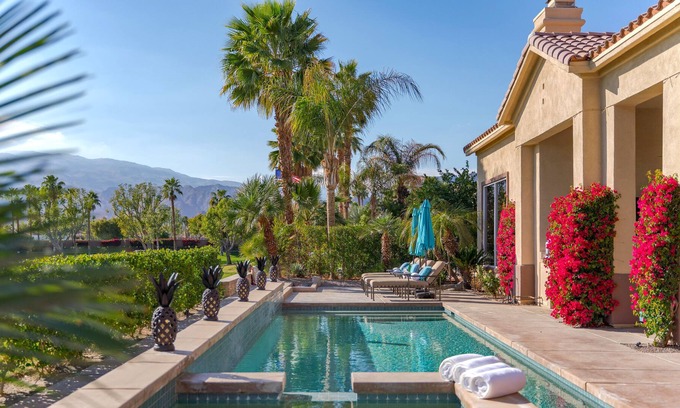 La Quinta House | LOW APRIL RATES! Villa Santorini PGA West Stunning Golf retreat