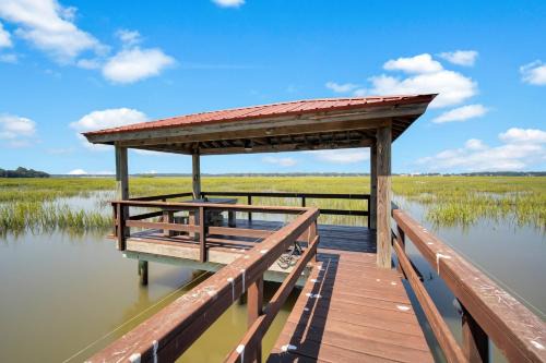 Beaufort House | Lowcountry Charm with Private Dock Overlooking Beaufort River