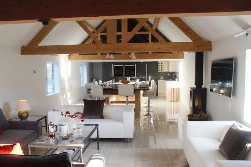 Broadwas House | Lower Tundridge Cottage