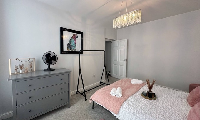 Whitehaven Apartment | Lowther Suite - 1 Bed