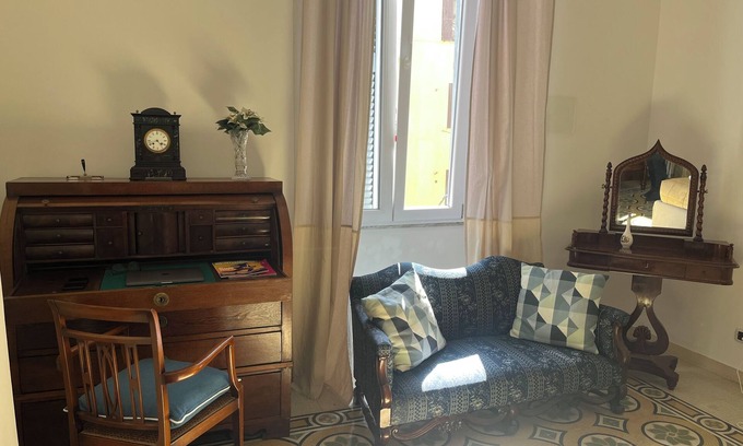 San Giovanni Apartment | LR Blue - Your Holiday Home in Central Rome for family and friends!