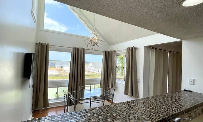 Little River Condo | LR1 Bay Tree 1 bedroom condo with pool