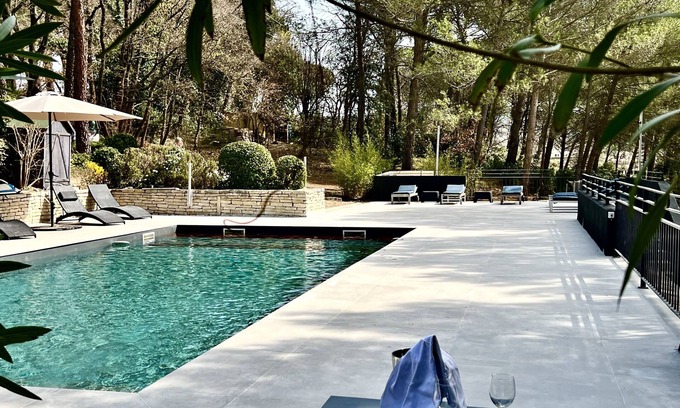 La Tour-d'Aigues Villa | Luberon superb architect villa 8 Pers 300 m2