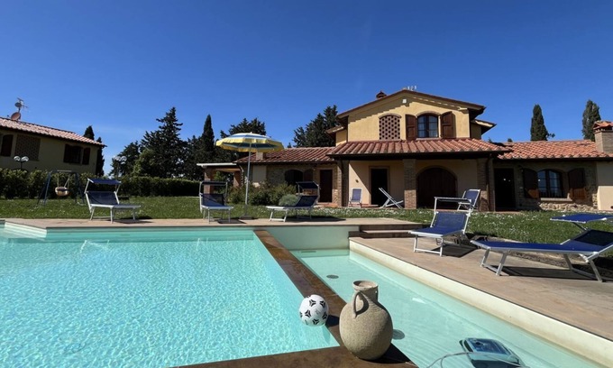 Lajatico Villa | Ludovica and Marina Villas with 2 pools