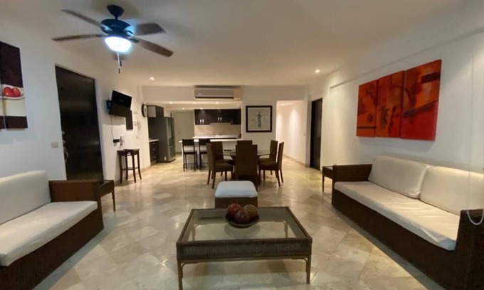 Club Deportivo Apartment | Lujoso Departamento Acapulco Sanitized Costa Azul