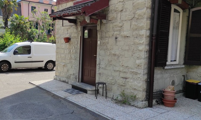 Lecco Apartment | Luke's House