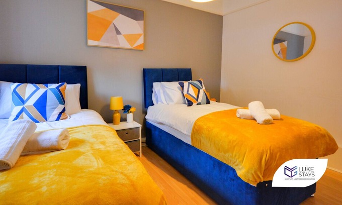 Wallasey Apartment | Luke Stays - Manor Road