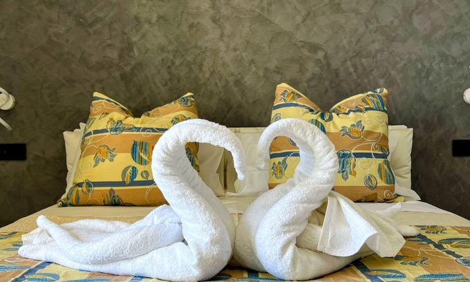 Conca dei Marini House | L’Ulivo Blu house, 5km from AmalfinPanoramic view on the Amalfi Coastnn