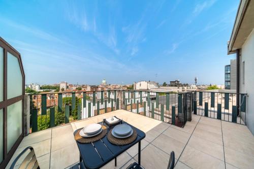 Udine Apartment | Luminosissimo Attico con Vista Panoramica su Udine
