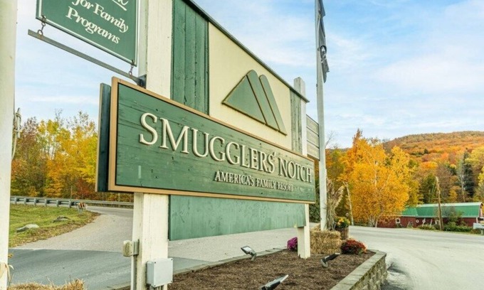 Jeffersonville Condo | Lush Club Wyndham Smugglers Notch, 2 Bedroom Suite