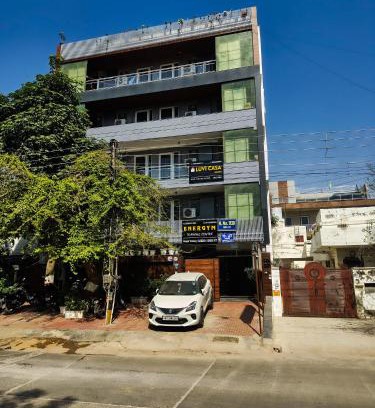 Udyog Vihar Hotel | Luvi Casa