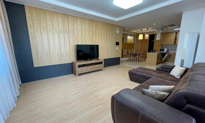 Nur-Sultan Apartment | Lux Apart Highvill C