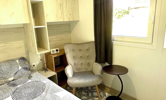 Agarn House | Luxcube 5 Komplette 2 Zimmer Mini Appartement Mobilhome für 2 Pers. Küche + Bad