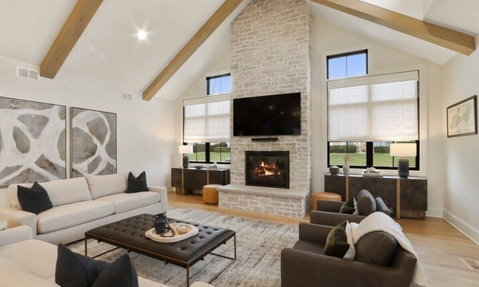 Lake Geneva House | Luxe at the Lake | Heated Saltwater Pool |Lake Views |Enclosed Porch | Movie Theater| Hot Tub