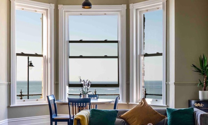 Herne Bay Apartment | Luxe Beach Pad, Wow Sea Views at Coco By The Bay