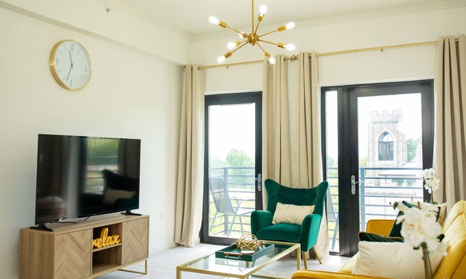Charlotte Condo | Luxe High Rise Uptown Condo |Free Wi-Fi | Secure Building | Free Parking